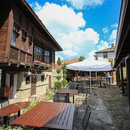 соколови къщи * Gabrovo