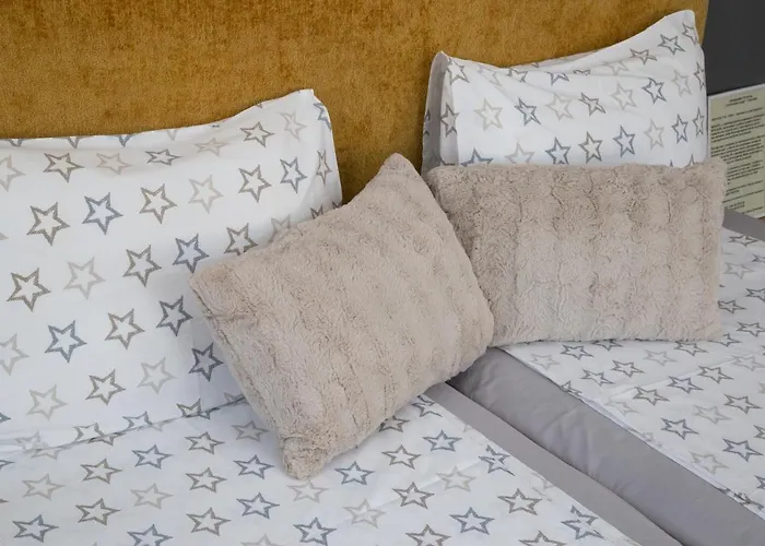 соколови къщи * Gabrovo