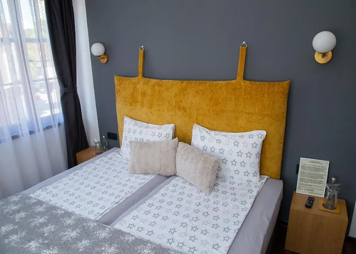 соколови къщи