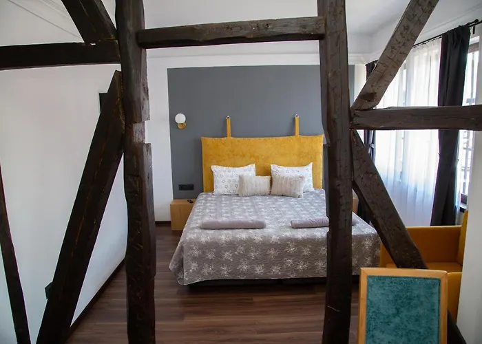 Värdshus соколови къщи *