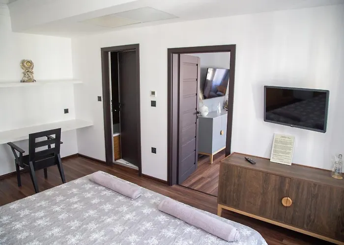 соколови къщи * Gabrovo