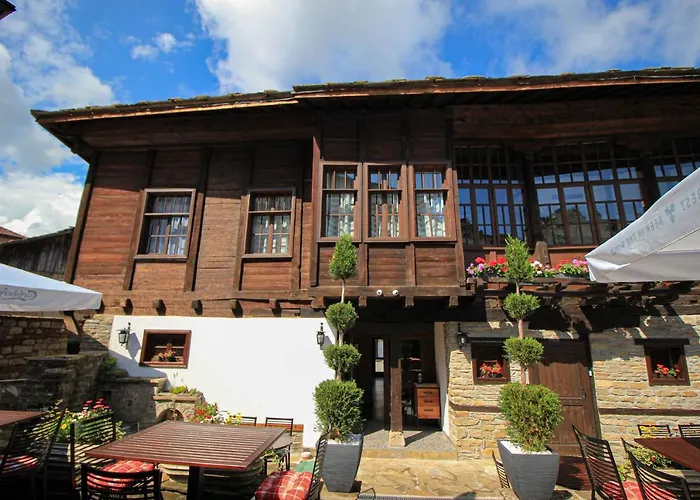 соколови къщи * Gabrovo