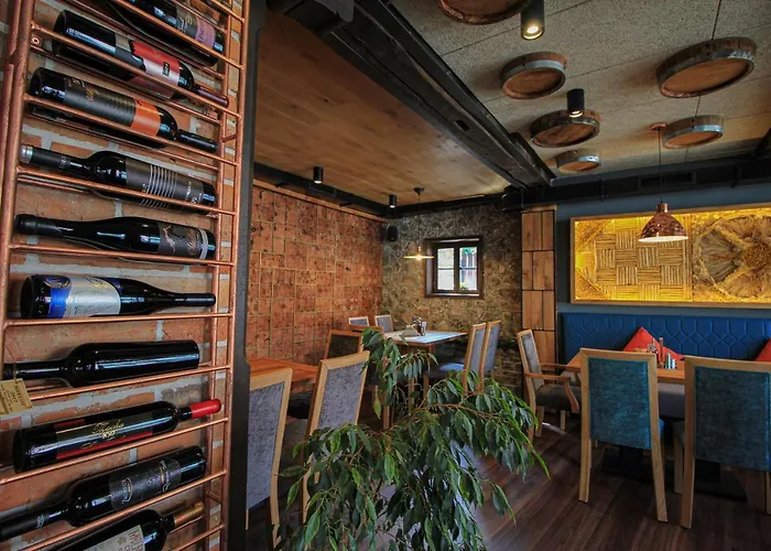 соколови къщи